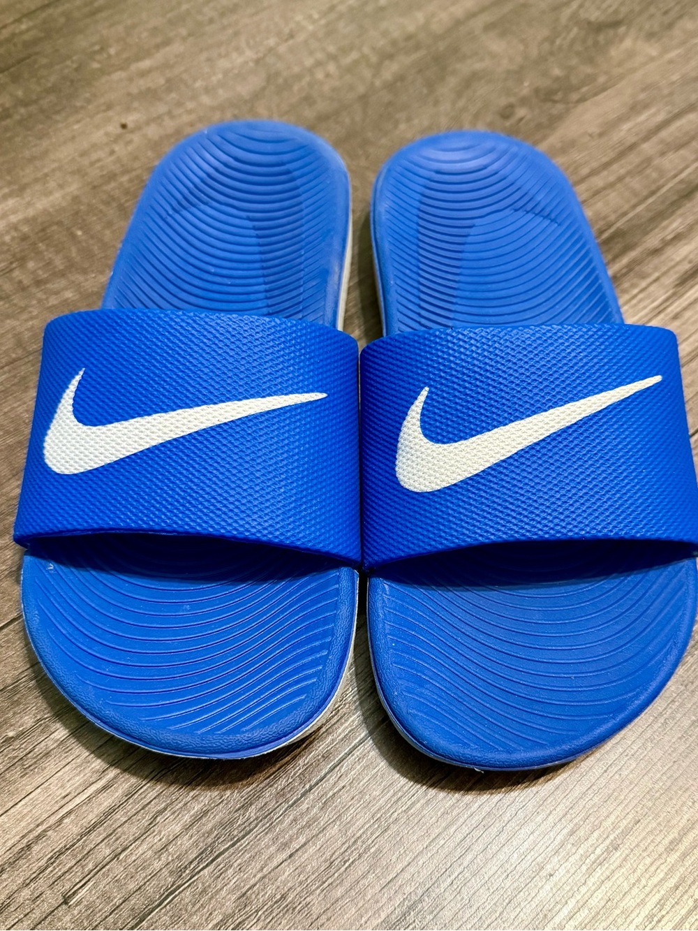 Nike Kids 2Y Royal Blue Sandals with White Swoosh